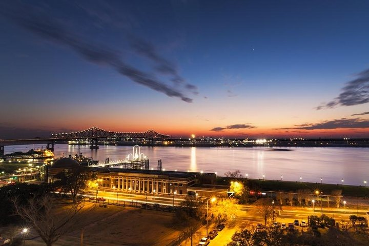 Baton Rouge Bar Hunt: Baton Rouge Goes Rogue - Photo 1 of 4